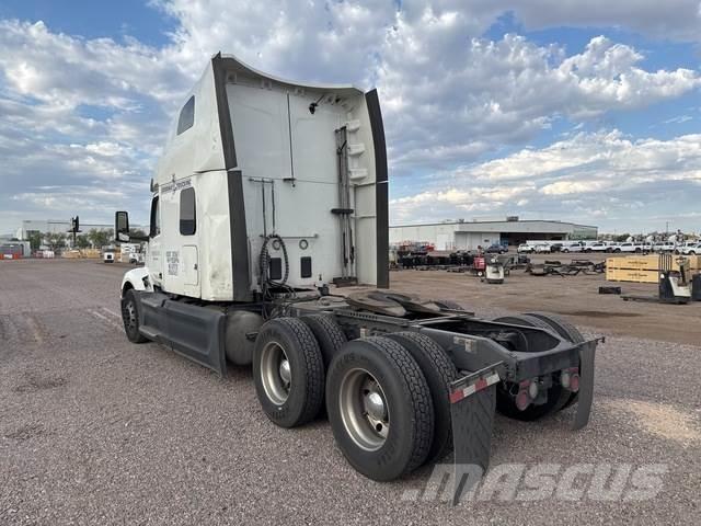 Peterbilt 579 Conventional Trucks / Tractor Trucks