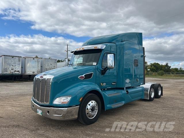 Peterbilt 579 Conventional Trucks / Tractor Trucks