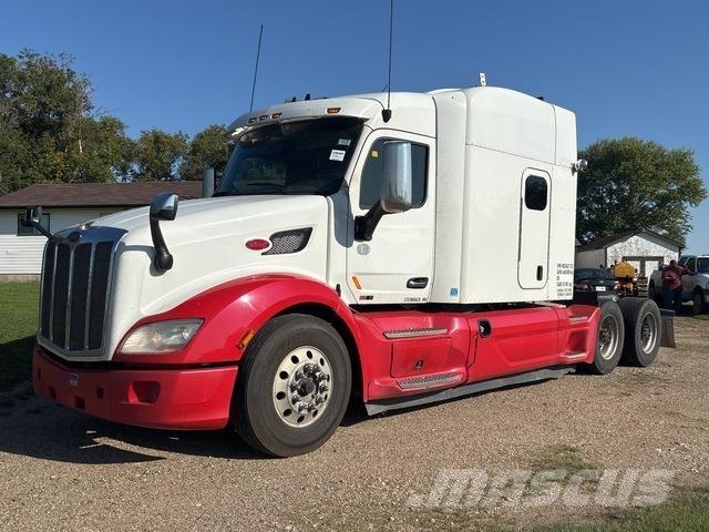 Peterbilt 579 Conventional Trucks / Tractor Trucks