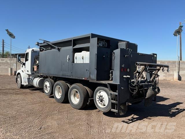 Peterbilt 579 Concrete trucks