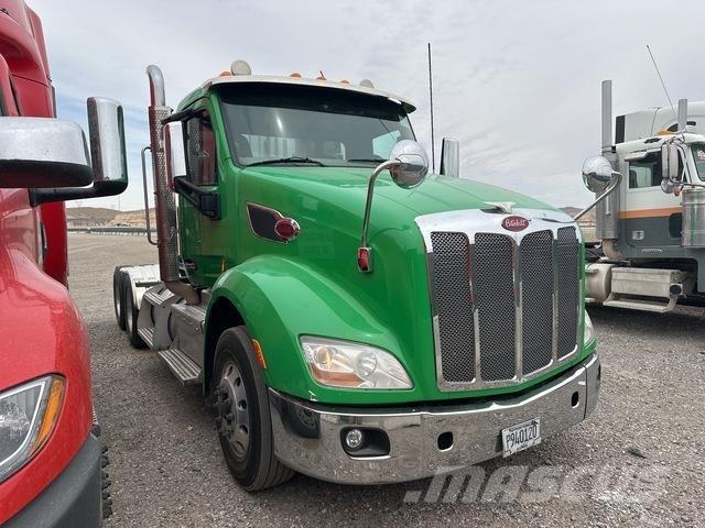 Peterbilt 579 Conventional Trucks / Tractor Trucks