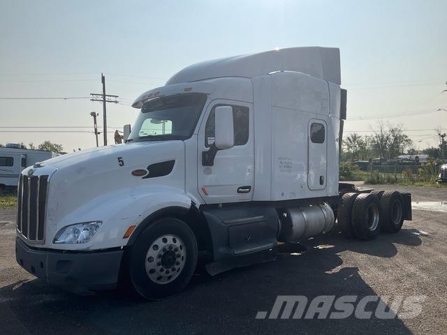 Peterbilt 579 Conventional Trucks / Tractor Trucks
