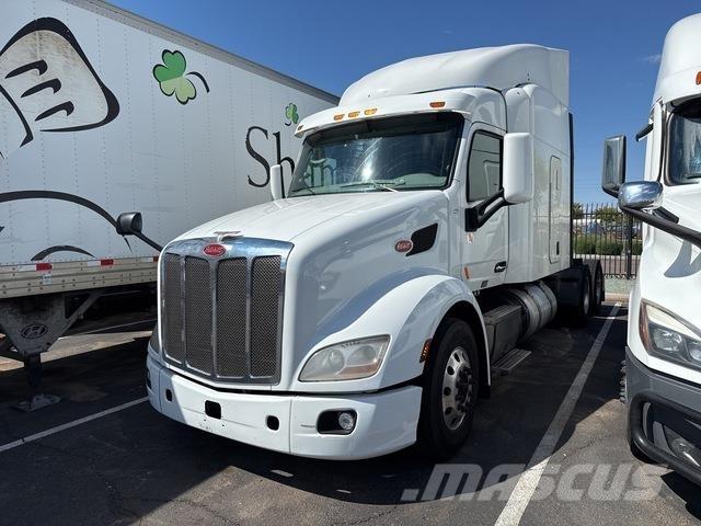 Peterbilt 579 Conventional Trucks / Tractor Trucks