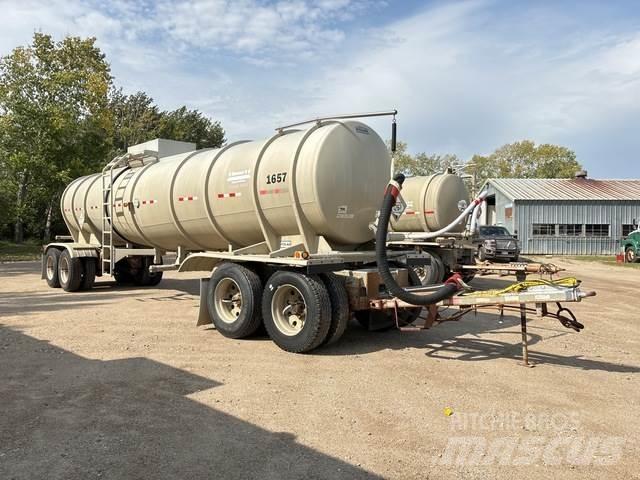 Polar MC407 Tank Trailers