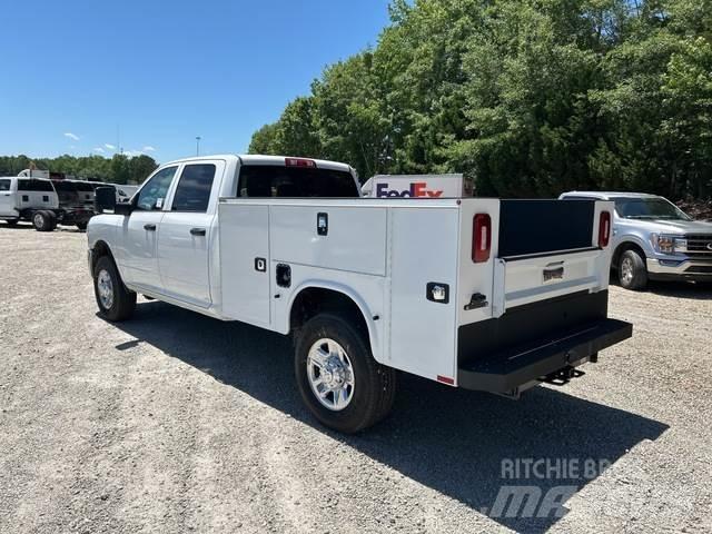 RAM 2500 Pickup Trucks