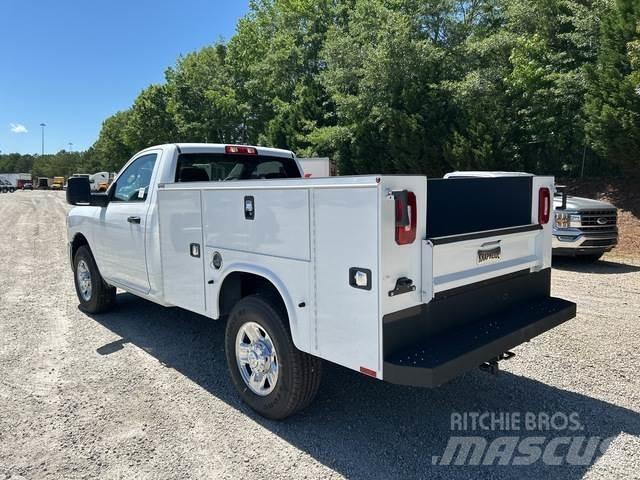 RAM 2500 Pickup Trucks