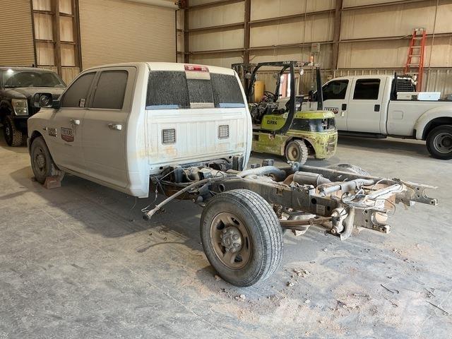 RAM 2500 Cabins and interior