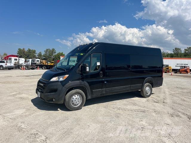 RAM 3500 Panel vans