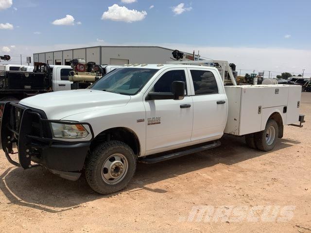 RAM 3500 Work Trucks / Municipal