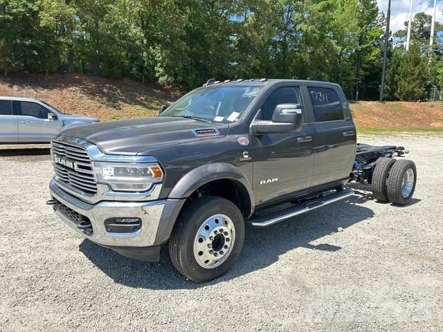 RAM 4500 Cabins and interior