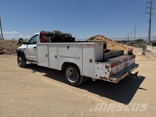 RAM 4500 Work Trucks / Municipal