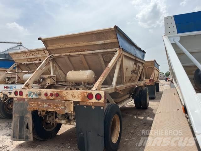 Ranco  Dump Trailers