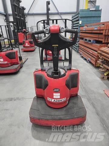 Raymond 8410 Pallet Truck