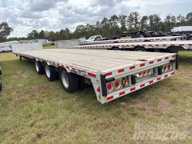 Reitnouer  Lowboy trailer