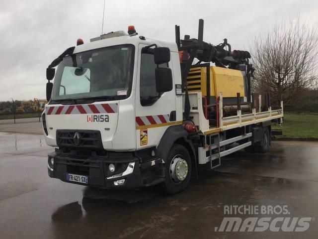 Renault D250 Digger Derricks trucks