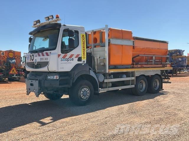 Renault Kerax Snow Blades And Plows