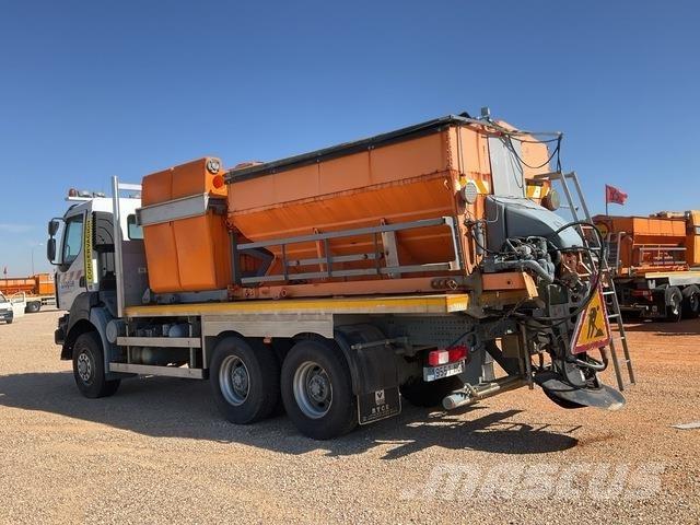 Renault Kerax Snow Blades And Plows