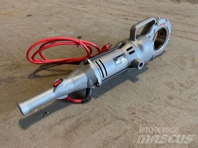  Ridgid 700-T2 Pipeline equipment
