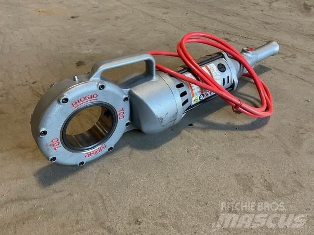  Ridgid 700-T2 Pipeline equipment