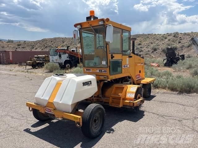 Rosco 4880 Indoor sweepers