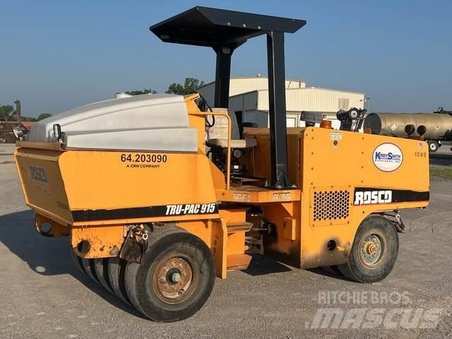 Rosco 915 Pneumatic tired rollers