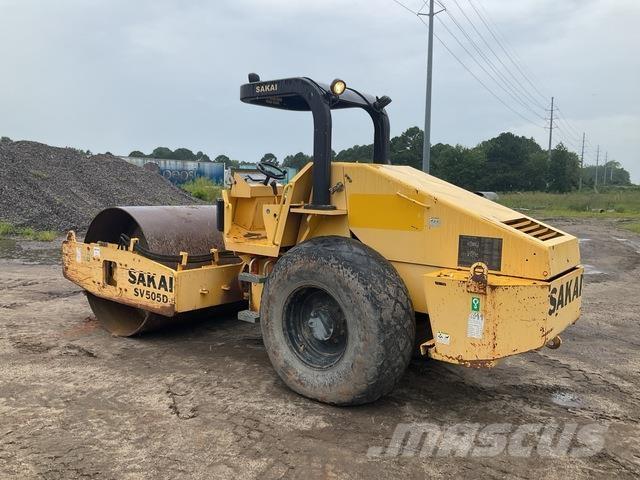  Sakia SV505D Single drum rollers