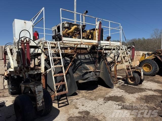 Scarab 14 HYD Compost Equipment