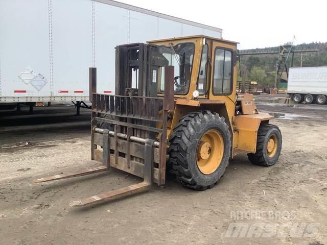 Sellick S-100 Rough Terrain Trucks
