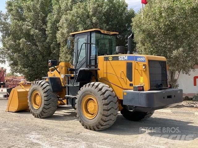 SEM 655D Wheel Loaders