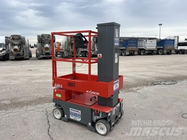 SkyJack SJ20E Vertical mast lifts