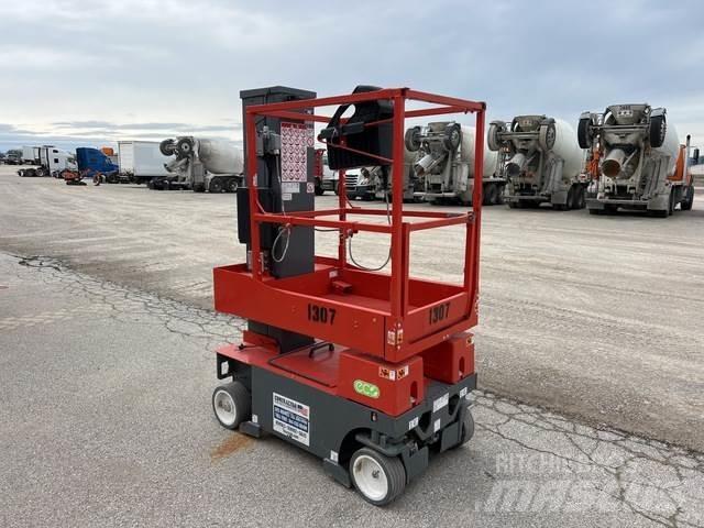 SkyJack SJ20E Vertical mast lifts