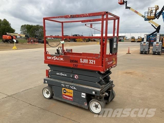 SkyJack SJ3219 Scissor Lifts