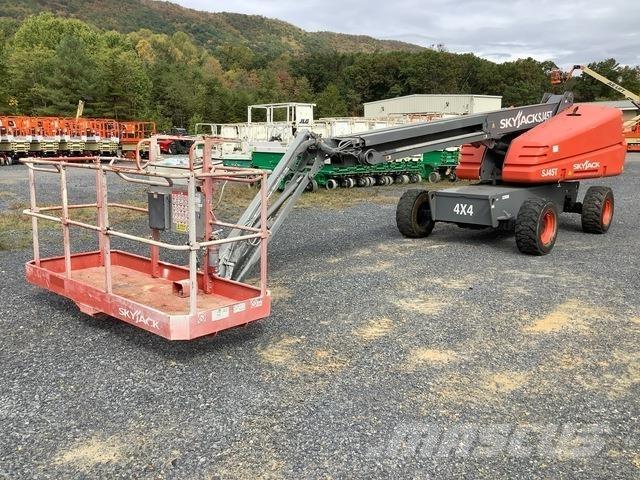 SkyJack SJ45T Telescopic boom lifts