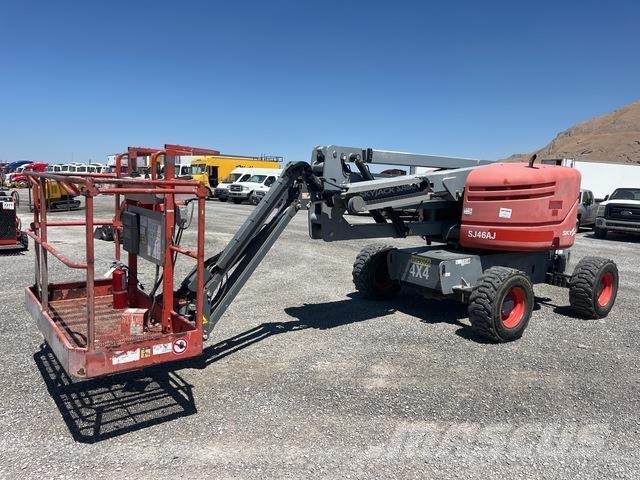 SkyJack SJ46AJ Articulated boom lifts
