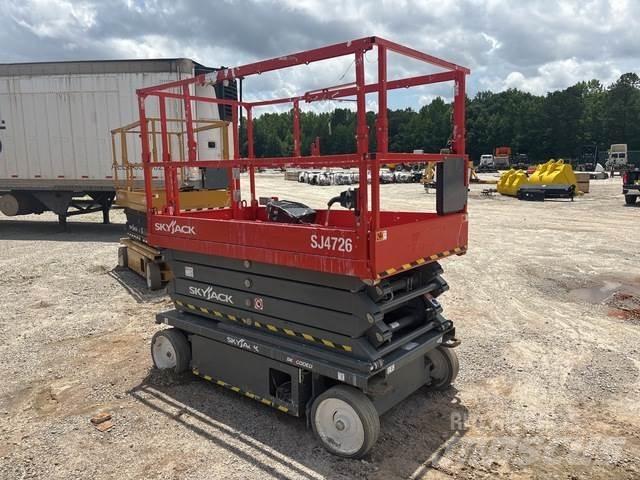 SkyJack SJ4726 Scissor Lifts