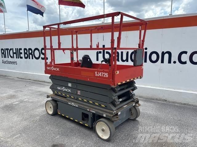 SkyJack SJ4726 Scissor Lifts