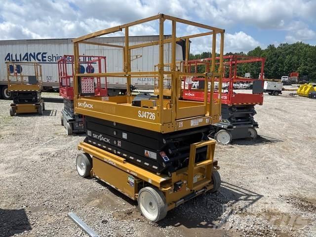 SkyJack SJ4726 Scissor Lifts