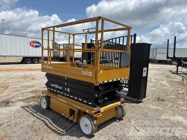 SkyJack SJ4726 Scissor Lifts