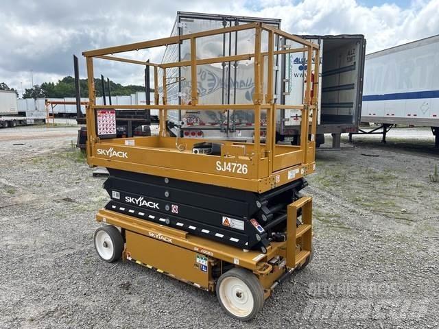 SkyJack SJ4726 Scissor Lifts