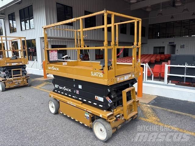 SkyJack SJ4726 Scissor Lifts