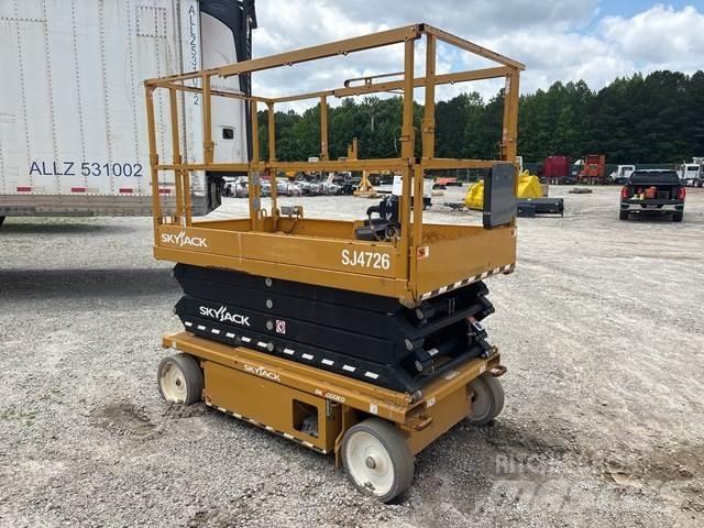 SkyJack SJ4726 Scissor Lifts