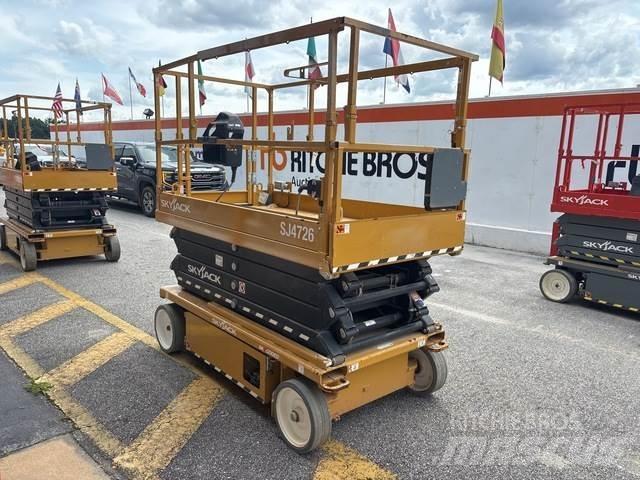 SkyJack SJ4726 Scissor Lifts