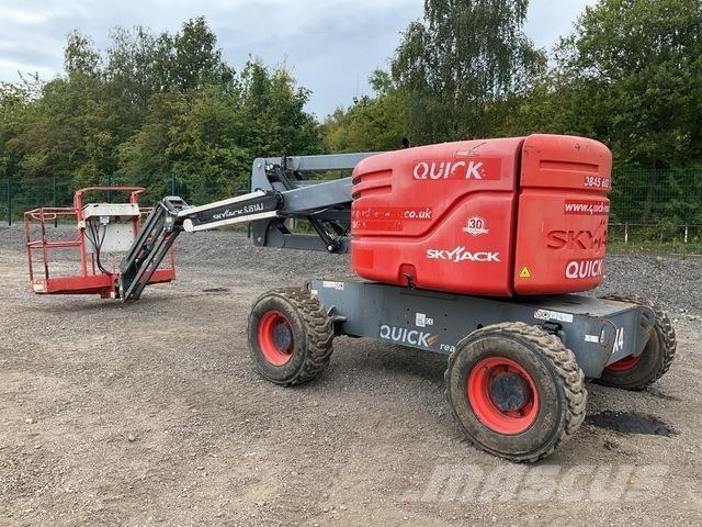 SkyJack SJ51AJ Articulated boom lifts
