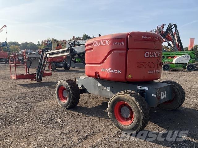 SkyJack SJ51AJ Articulated boom lifts