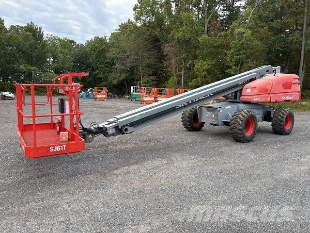 SkyJack SJ61T Telescopic boom lifts