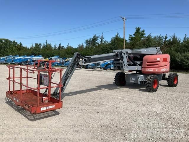 SkyJack SJ63AJ Articulated boom lifts
