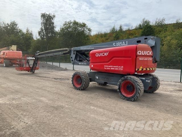 SkyJack SJ85AJ Articulated boom lifts