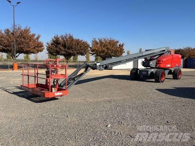SkyJack SJ86T Articulated boom lifts