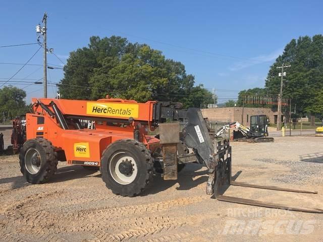 SkyTrak 10054 Telescopic Handlers