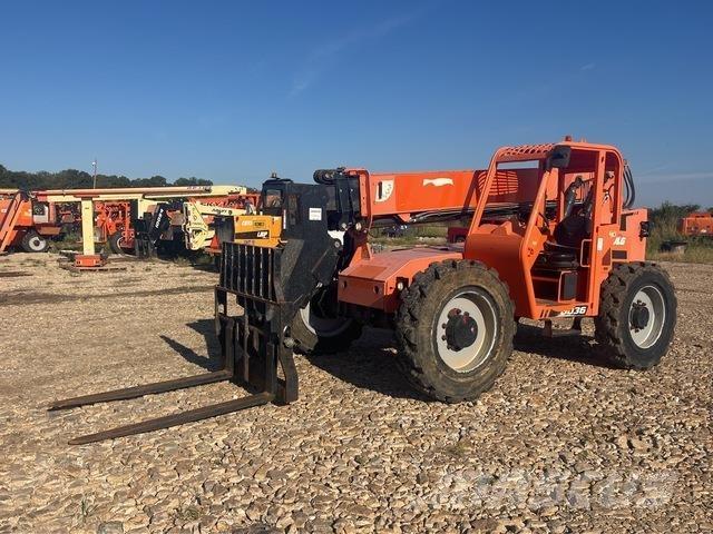 SkyTrak 6036 Telescopic Handlers